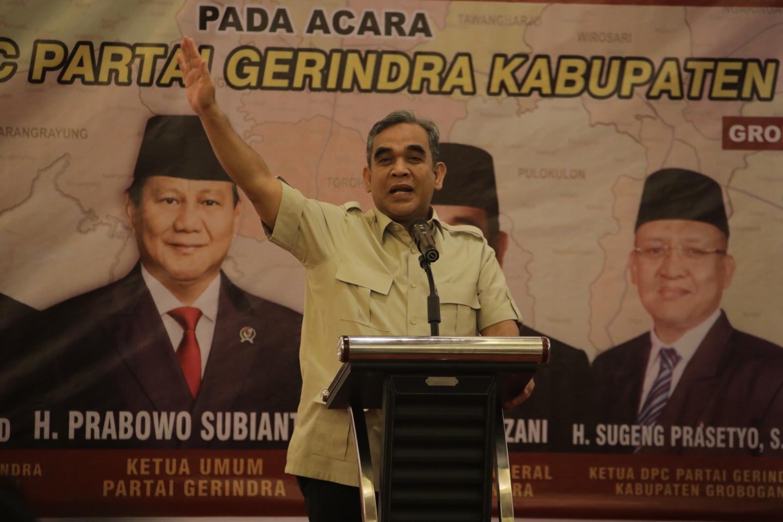 Ahmad Muzani (2)